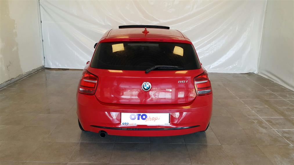 kinci El BMW  1 Serisi 1 6 116I  SPORT  LINE  AUT 2013 