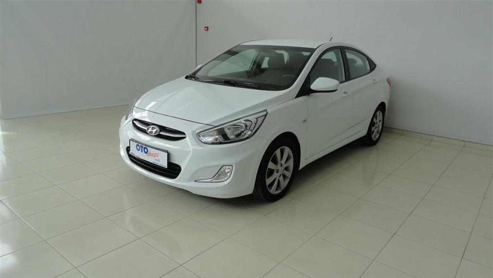 Hyundai accent blue crdi